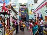 Mahasaptami fever grips Kolkata