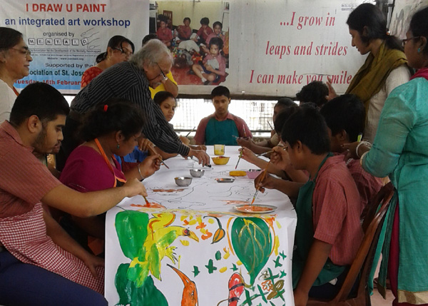 Kolkata: MENTAID holds â€˜I Draw U Paintâ€™ by Baniprosonno