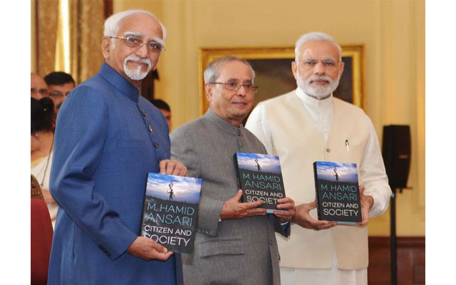 Pranab Mukherjee releases book â€˜Citizen and Societyâ€™ written by Mohd Hamid Ansari