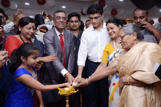 Kolkata: Sourav Ganguly inaugurates Bandhan Creation's Gariahat Store