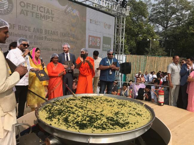 918 kilograms of multi-grain, nutritious, high-protein khichdi creates a new Guinness World Records feat 