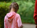 Close ties with fathers help daughters overcome loneliness: Study