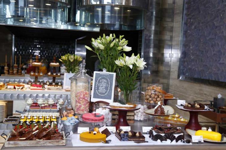 Pamper your superhero this Fatherâ€™s Day with a lavish brunch at JW Marriott Kolkata