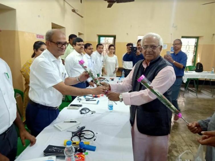 West Bengal Minister Sobhandeb Chattopadhyay inaugurates free health camp