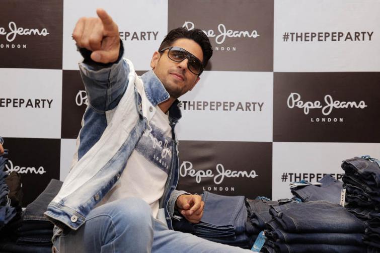 Kolkata: Bollywood actor Sidharth Malhotra unveils Pepe Jeans AW'19 collection
