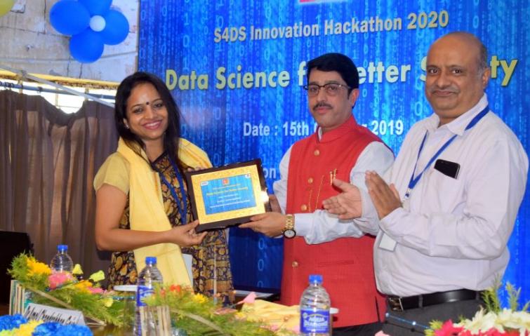 GNIT of JIS Group hosts S4DS Innovative Hackathon for first time