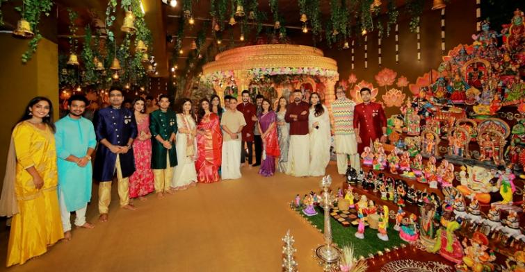 Amitabh Bachchan attends the Navratri Pooja festivities hosted by the Kalyanaraman family