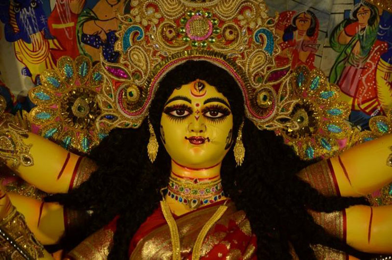 Mi India launches Trinayan; uses technology to bring Durga Puja live to users