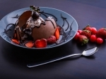 Royal China Kolkata offers limited period complimentary dessert to diners