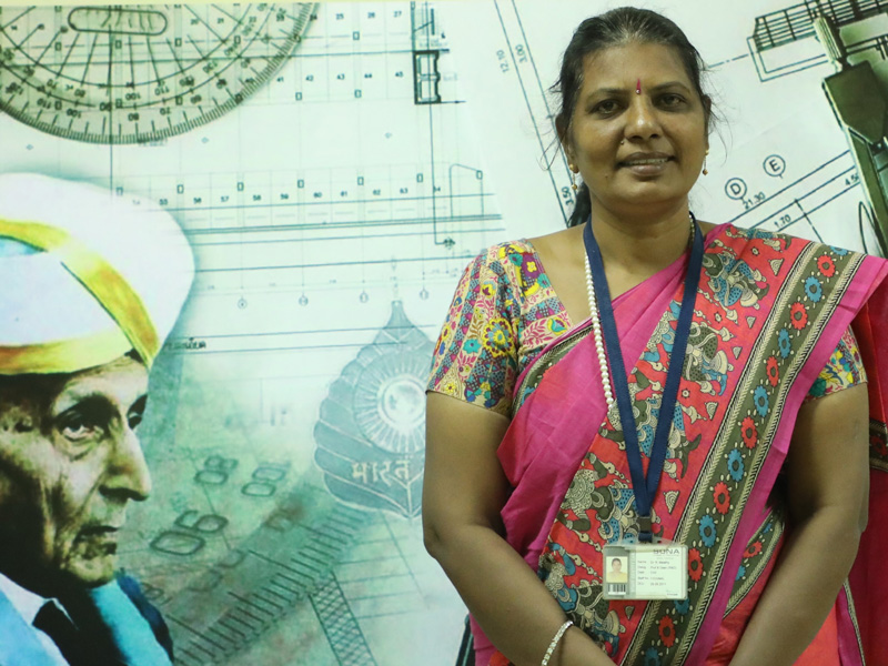 Sona College of Technology Dean R&D wins AICTE - Visvesvaraya Best Teacher Award
