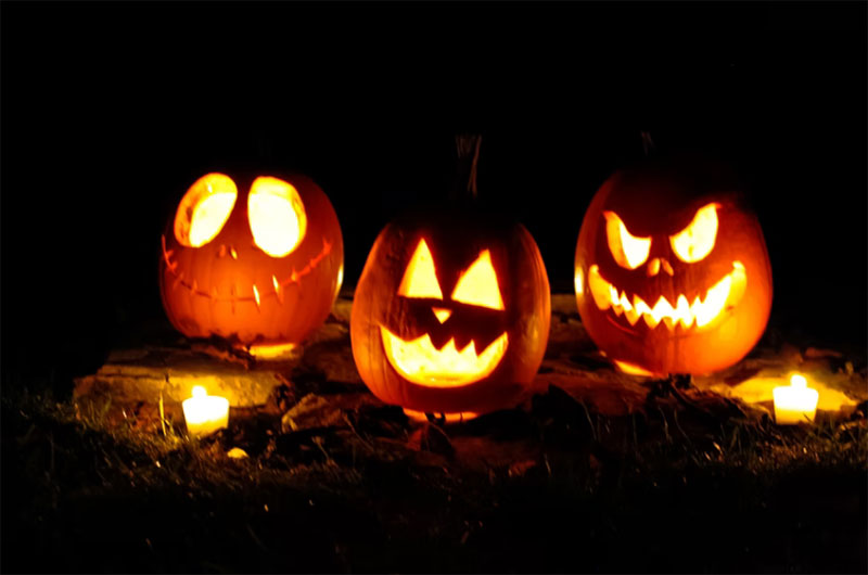 Kolkata pubs and cafes ready for Halloween