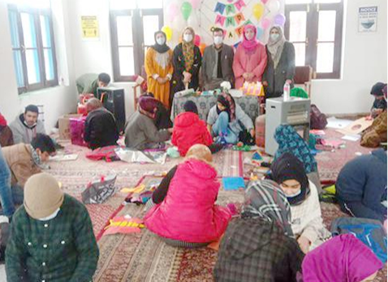 Jammu and Kashmir: CUK holds arts and crafts competition