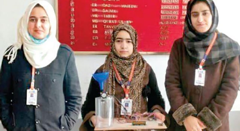 Kashmir: SSM Engineering students develop Fuel Tank Detection System