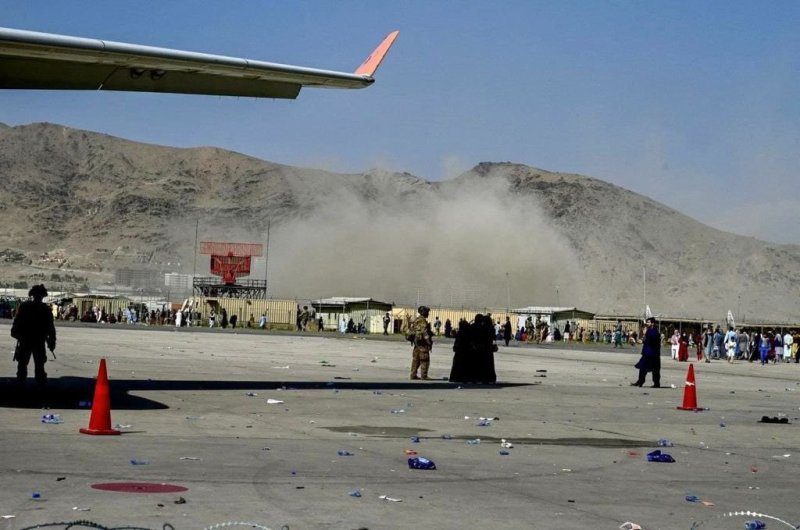 Afghanistan conflict LIVE: Blasts rock Kabul