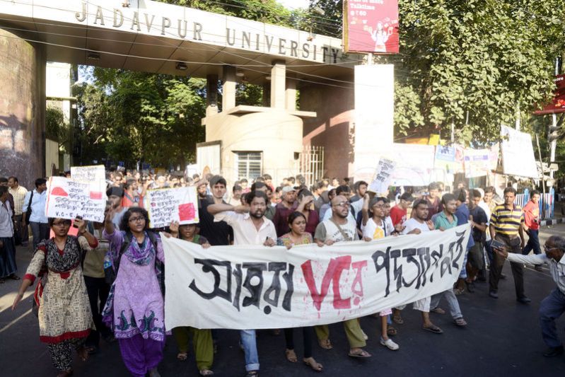 JU students to protest in Kolkata Puja pandal