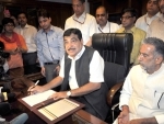Nitin Gadkari takes charge of his ministry