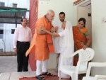 PM Modi gets Rs. 5,000 cash gift from mother for Kashmir flood victims