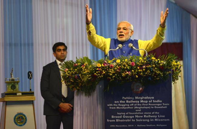 Media can play positive role in transforming society: Modi