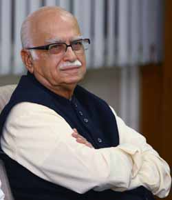 Modi's role in BJP victory needs to be assessed: Advani