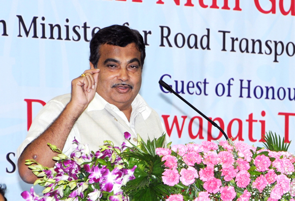 Reports are totally baseless and false: Gadkari on bugging row
