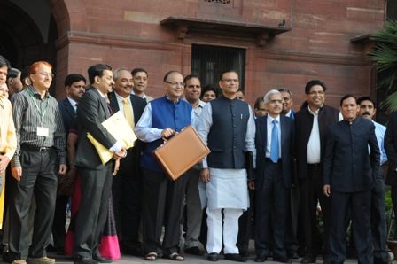  Arun Jaitley presents Modi govt's first full fledged budget