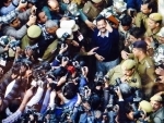 Kejriwal arrives at Ramlila grounds to take oath as Delhi CM
