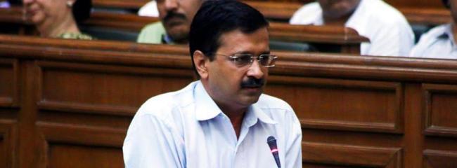 Kejriwal meets Rajnath, says even-odd rule for cars may exempt women drivers 