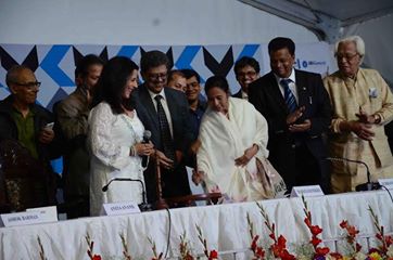 Mamata inaugurates Kolkata Book Fair, announces to make wi-fi city