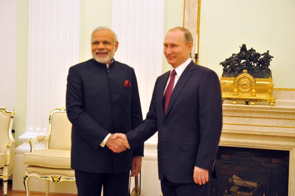 Russian President presents gifts to Modi