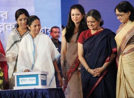 Mamata Banerjee launches rehab package for sex workers, rescued women |  Indiablooms - First Portal on Digital News Management