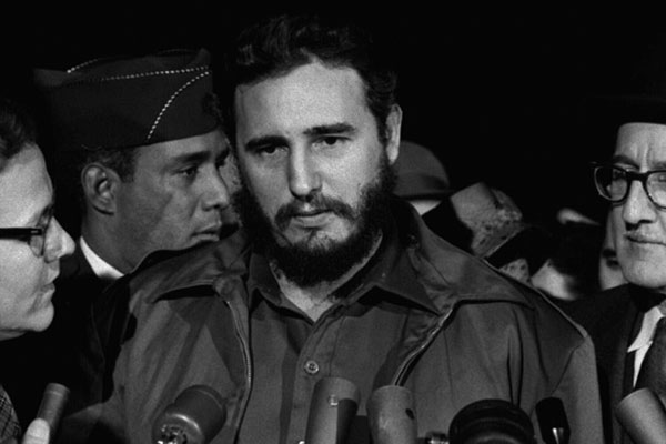 President Mukherjee condoles Castro's death