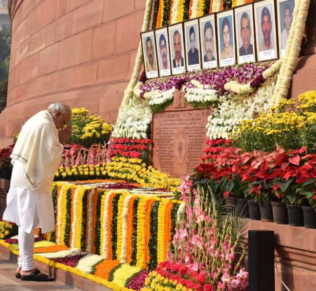 PM Modi and other pay homage to 2001 Parliament attack martyrs 