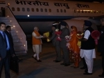 Narendra Modi reaches Amritsar 