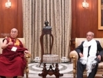 Dalai Lama meets President