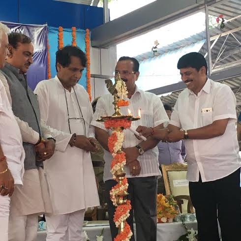 Suresh Prabhu inaugurates passenger amenities at Yasvantpur station 