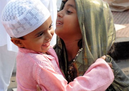 Eid celebrated in J & K and Kerala as rest of India waits for tomorrow