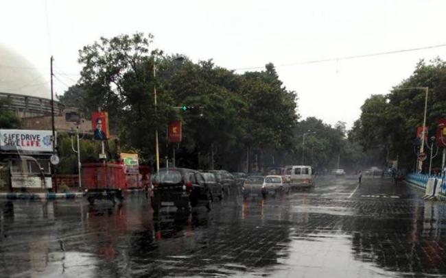 Rains to continue in Bengal, child electrocuted in Kolkata