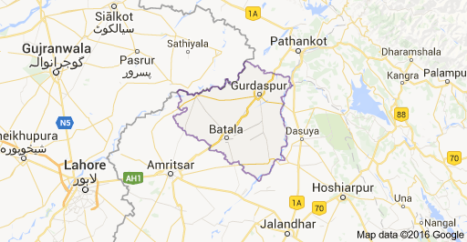 Punjab: School van falls into drain near Batala, 3 kids killed, 20 injured 