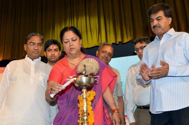 Rajasthan CM dedicates projects for Jaipur Smart City