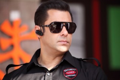 Salman Khan leaves for Jodhpur for black buck case hearing
