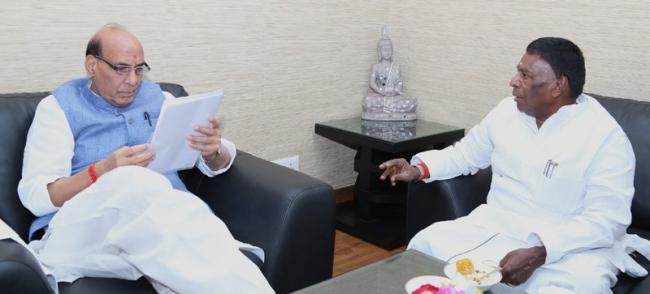 Puducherry Chief Minister meets Rajnath Singh