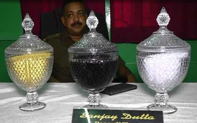 Snake poison worth 250 cr recovered in West Bengal, 4 held