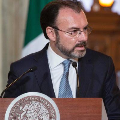Mexico warns US against imposing unilateral tax on imports for border wall funding 