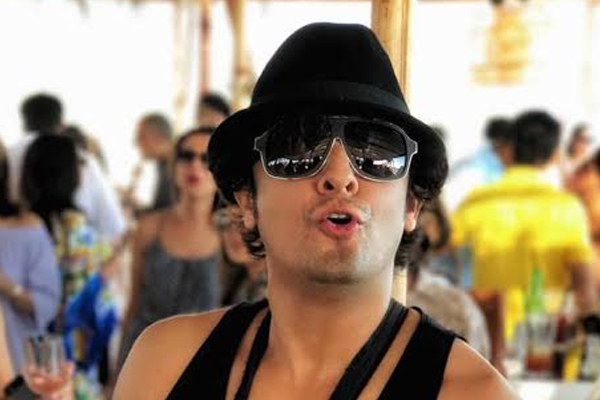 Bollywood singer Sonu Nigam protests against 