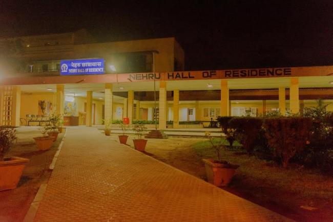 Kharagpur IIT student found hanging at Nehru Hall hostel