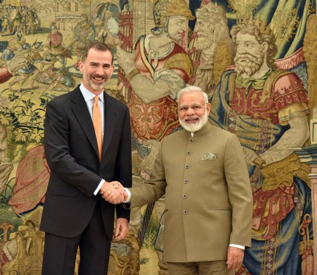 Narendra Modi meets Spanish King Felipe VI 