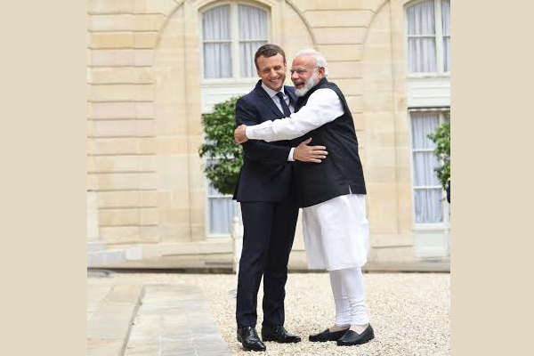 PM Modi meets French President Emmanuel Macron