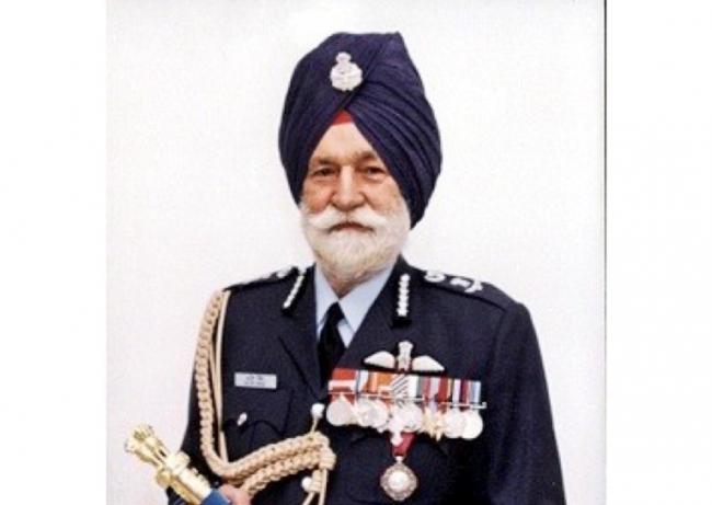 With 17 gun salutes war hero Air Marshal Arjan Singh given a hero's farewell