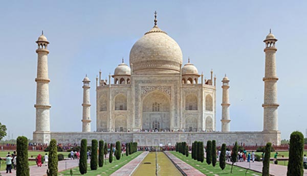 Taj Mahal was earlier a temple: Vinay Katiyar