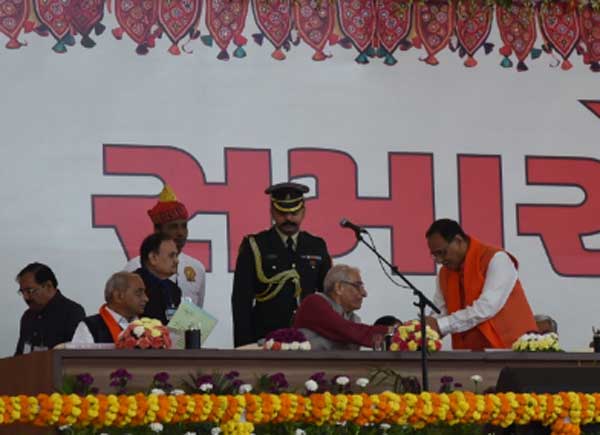 PM Modi greets Rupani, Patel, wishes them luck